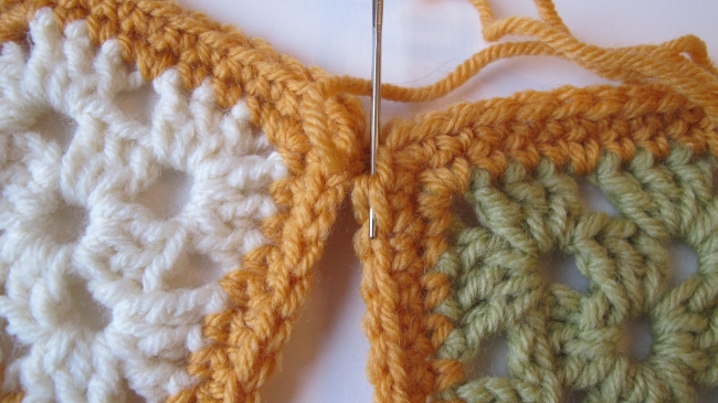 crochet motif seam 5