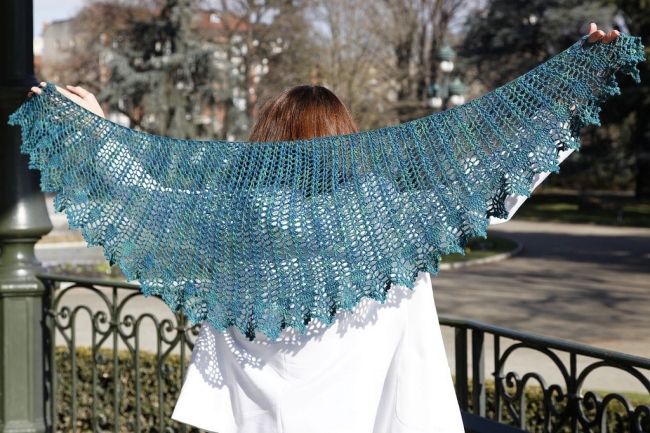 victoria crochet shawl