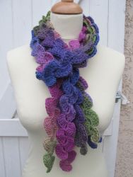 hearts scarf